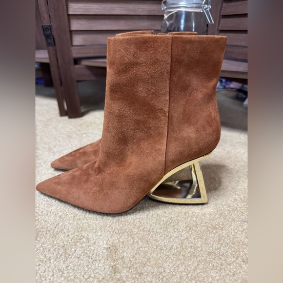 Gianni Bini Brown Faux Suede Ankle Boots with Gold Heel - Picture 1 of 4